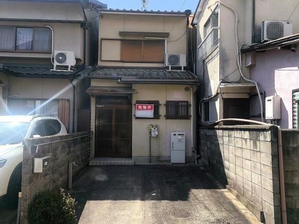 京都市右京区太秦御領田町　中古戸建