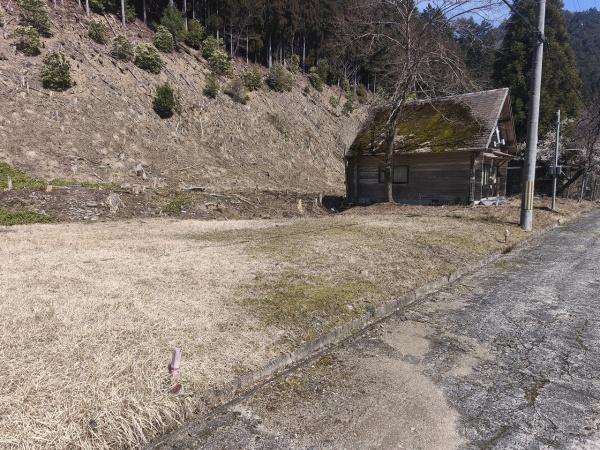 京都市右京区京北小塩町丸山　建築条件無売土地