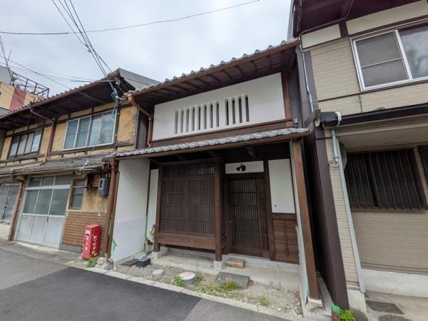 京都市中京区聚楽廻松下町の中古一戸建て