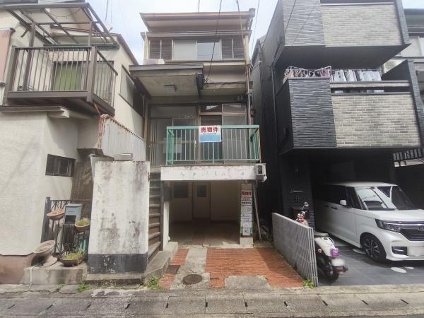 京都市右京区太秦馬塚町の土地