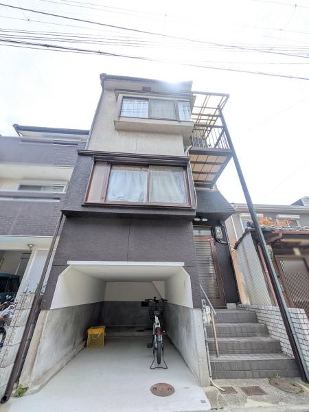 京都市中京区西ノ京冷泉町　中古戸建