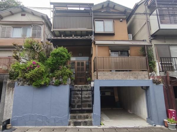 京都市山科区上花山桜谷　中古戸建