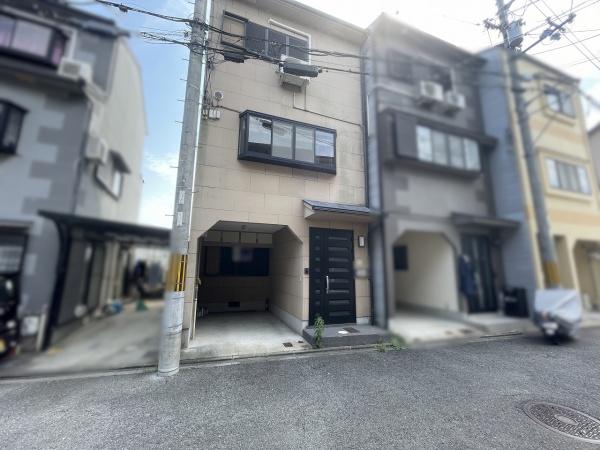 京都市右京区西京極畑田町　中古戸建