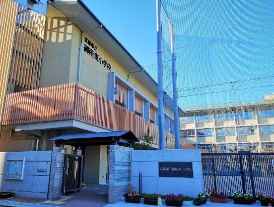 京都市中京区新烏丸通二条上る橘柳町の中古一戸建て(京都市立御所東小学校)