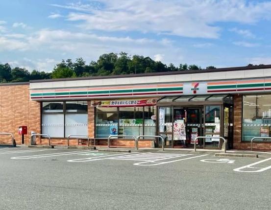 高島市マキノ町西浜の土地(セブンイレブンマキノ工業団地前店)