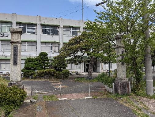 高島市マキノ町西浜の土地(高島市立マキノ東小学校)