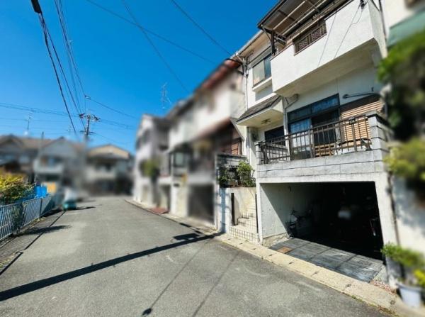 京都市右京区嵯峨野六反田町の中古一戸建て