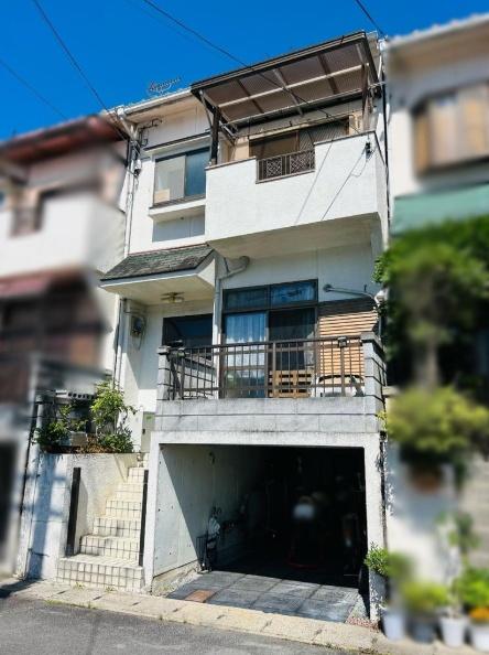 京都市右京区嵯峨野六反田町の中古一戸建て