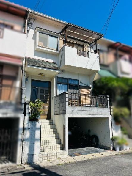 京都市右京区嵯峨野六反田町の中古一戸建て
