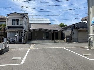 京都市南区上鳥羽鍋ケ淵町の中古一戸建て