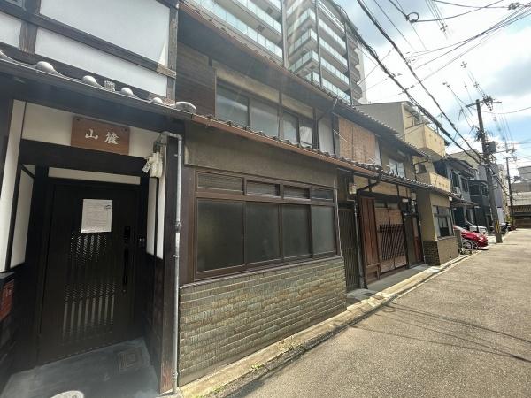 京都市中京区六角通油小路西入越後町の中古一戸建て
