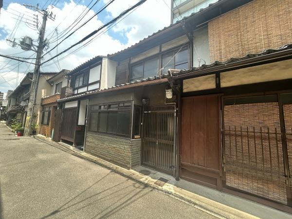 京都市中京区六角通油小路西入越後町の中古一戸建て