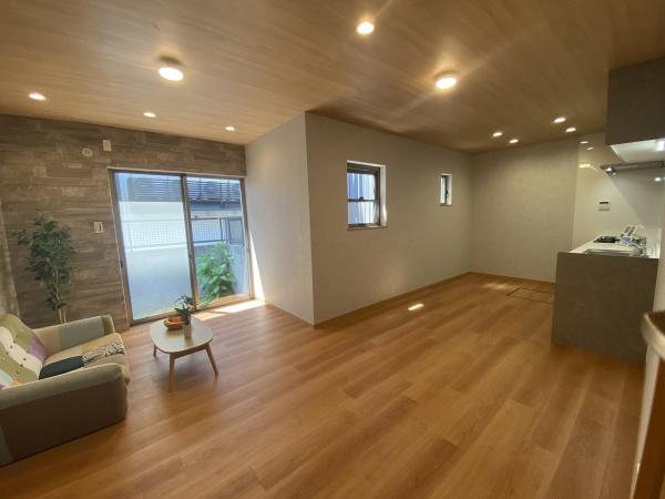 京都市上京区西東町　中古戸建