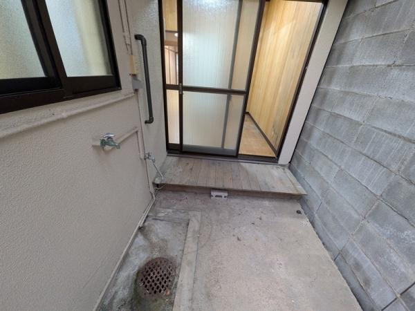 京都市上京区下長者町通千本西入六番町の土地