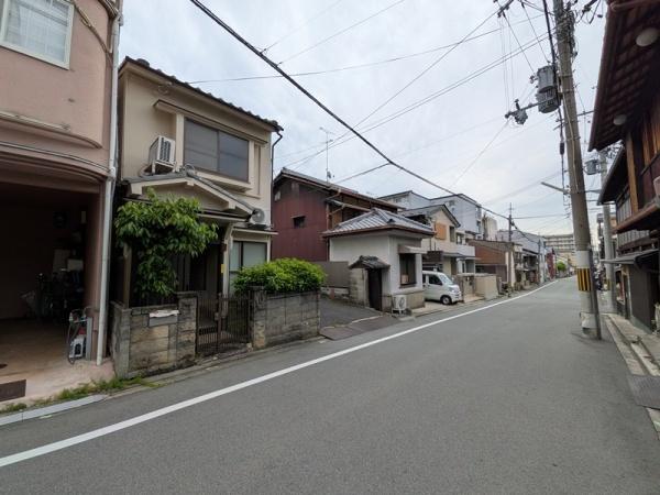京都市上京区下長者町通千本西入六番町の土地