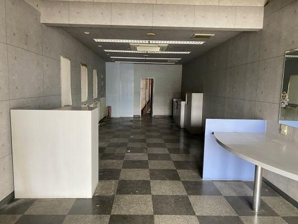 京都市右京区常盤草木町　店舗
