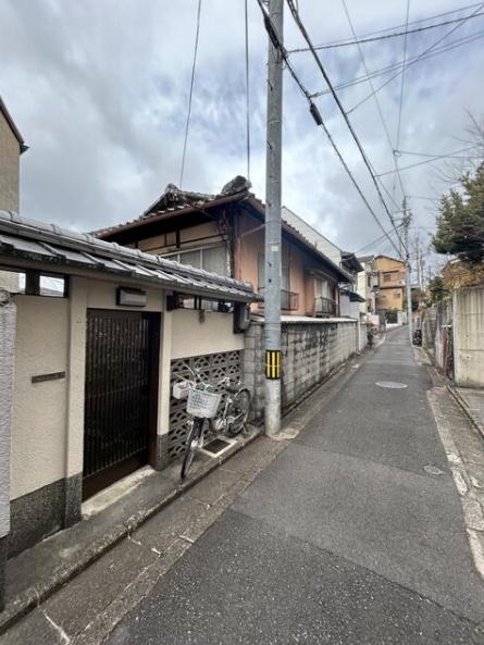 京都市左京区吉田中大路町　中古戸建