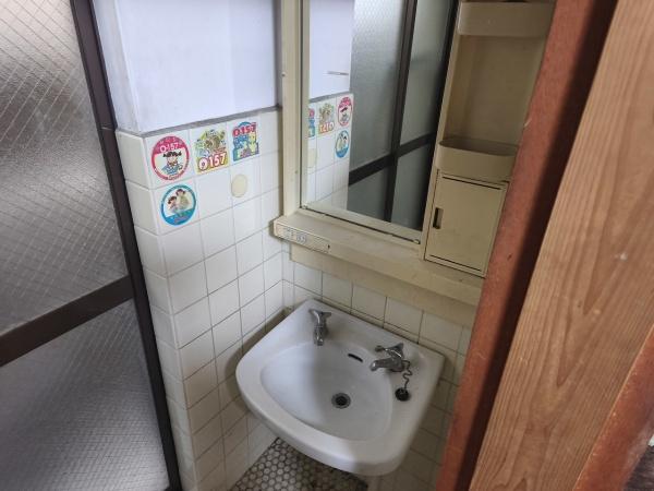 京都市山科区北花山河原町の中古一戸建て