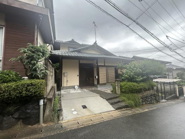 京都市山科区上花山桜谷の中古一戸建て