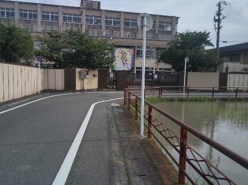 京都市伏見区向島庚申町の土地(京都市立向島東中学校)