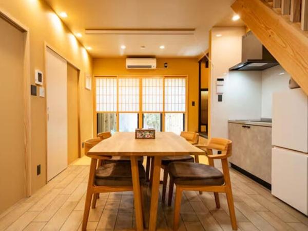 京都市上京区千本通二条下る東入主税町の中古一戸建て