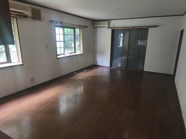 京都市右京区梅ケ畑向ノ地町の中古一戸建て