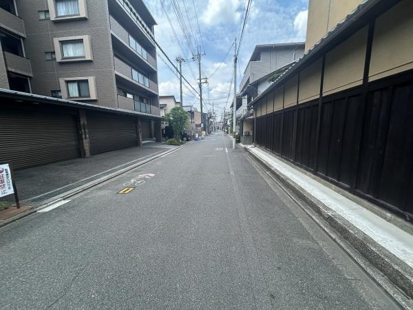 御所西新町通パーク・ホームズ