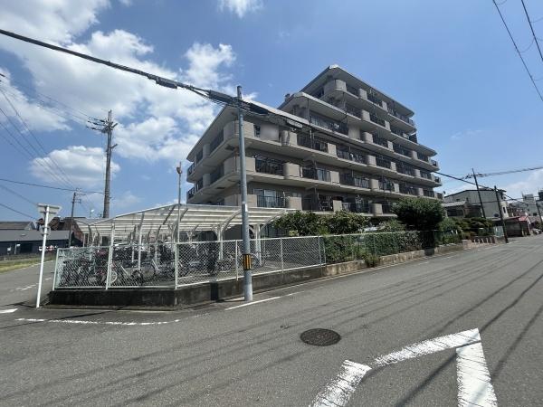 洛南ハイライフ西棟
