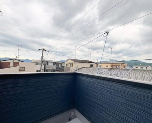 京都市右京区太秦安井藤ノ木町　新築戸建