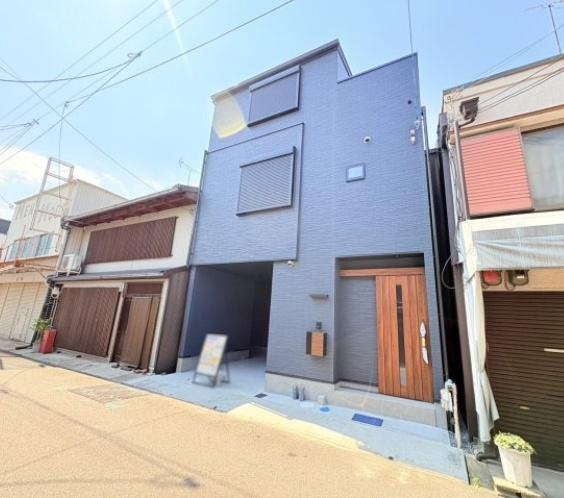 京都市右京区太秦安井藤ノ木町　新築戸建