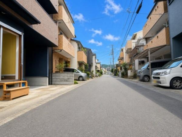 京都市右京区梅津中村町　新築戸建