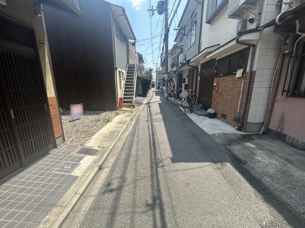 京都市上京区六軒町通下長者町下る七番町の土地