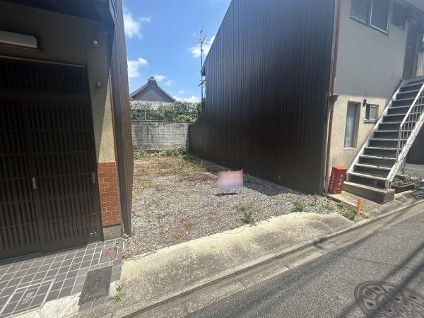京都市上京区六軒町通下長者町下る七番町の土地