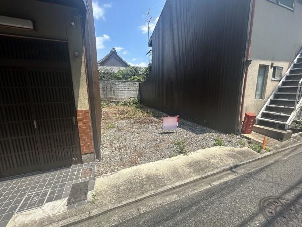 京都市上京区六軒町通下長者町下る七番町の土地