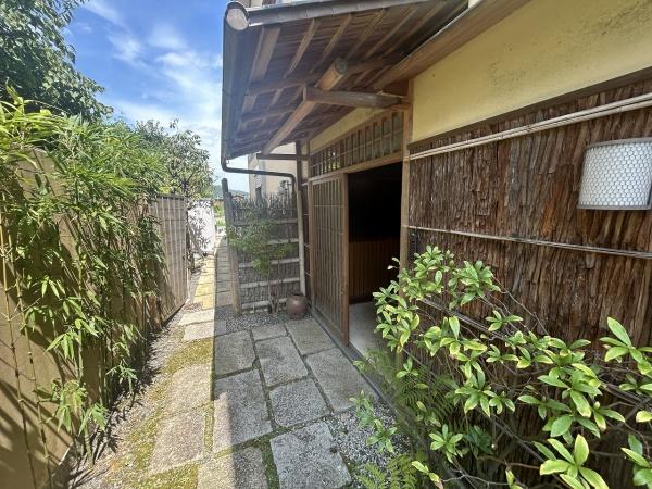 京都市右京区嵯峨観空寺久保殿町の中古一戸建て