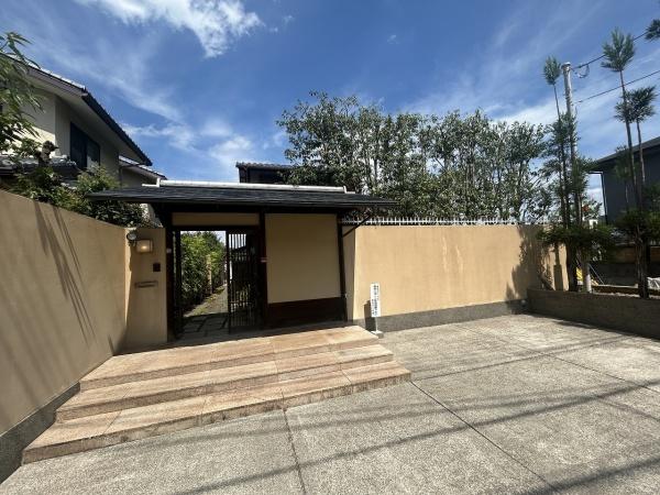 京都市右京区嵯峨観空寺久保殿町の中古一戸建て