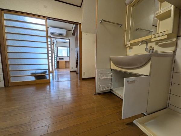 京都市上京区五辻通大宮東入２丁目東石屋町の中古一戸建て
