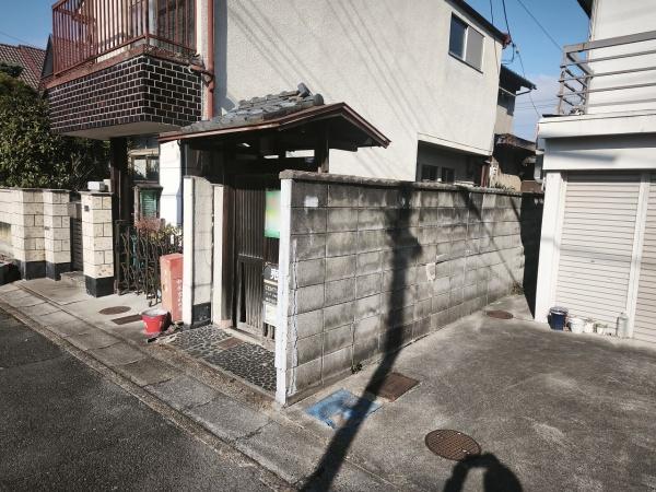 京都市山科区椥辻中在家町　古家付売土地
