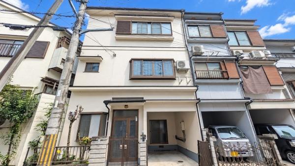 京都市右京区太秦皆正寺町の中古一戸建て