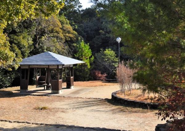 京都市北区衣笠東御所ノ内町の中古一戸建て(船岡山公園)