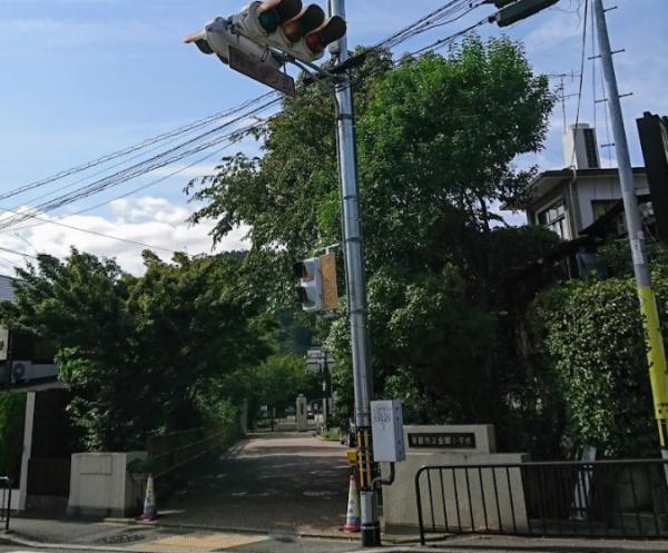 京都市北区衣笠氷室町の土地(京都市立金閣小学校)
