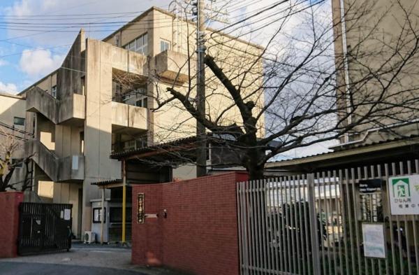 京都市右京区梅津構口町の土地(京都市立梅津中学校)