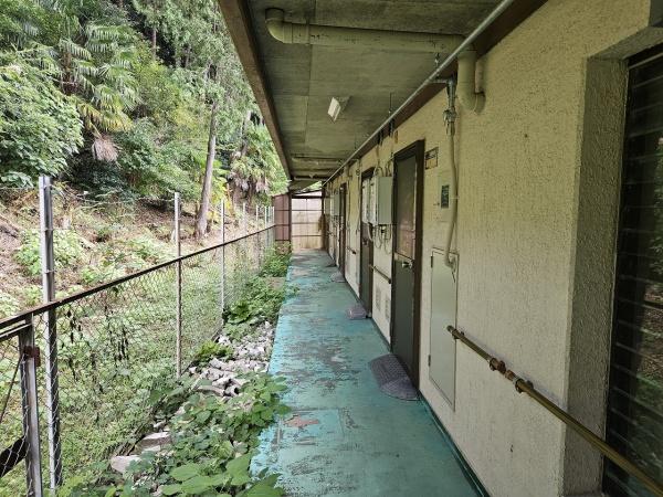 左京区岩倉忠在地町　1棟収益マンション