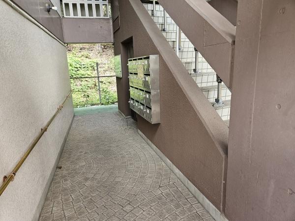 左京区岩倉忠在地町　1棟収益マンション