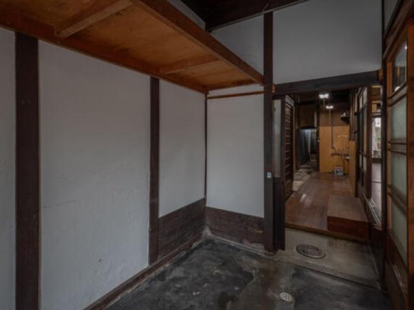 京都市上京区五辻通浄福寺東入一色町の中古一戸建て