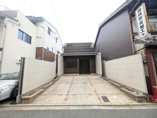 京都市中京区猪熊通蛸薬師下る下瓦町 中古戸建