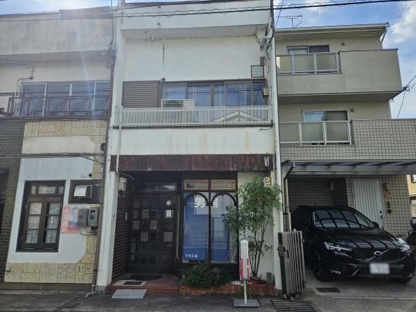 京都市右京区太秦森ケ前町　店舗付き中古戸建