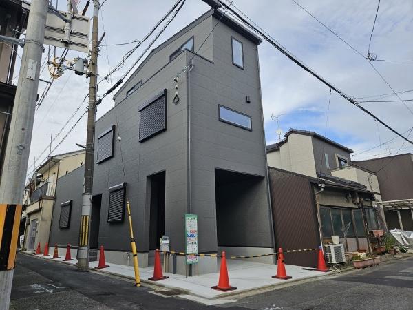 京都市中京区西ノ京伯楽町　新築戸建て