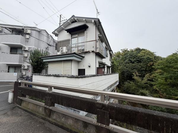 京都市北区衣笠北荒見町　店舗付中古戸建