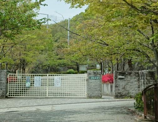 京都市西京区大枝北沓掛町５丁目の中古一戸建て(京都市立大枝中学校)